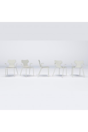 Play Kollu Polipropilen Sandalye